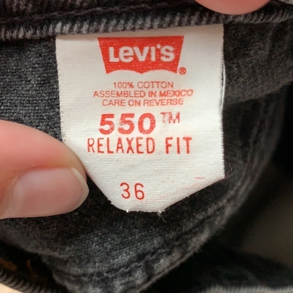 LEVIS | LEVIS 550 Vintage Orange tag black jean shorts